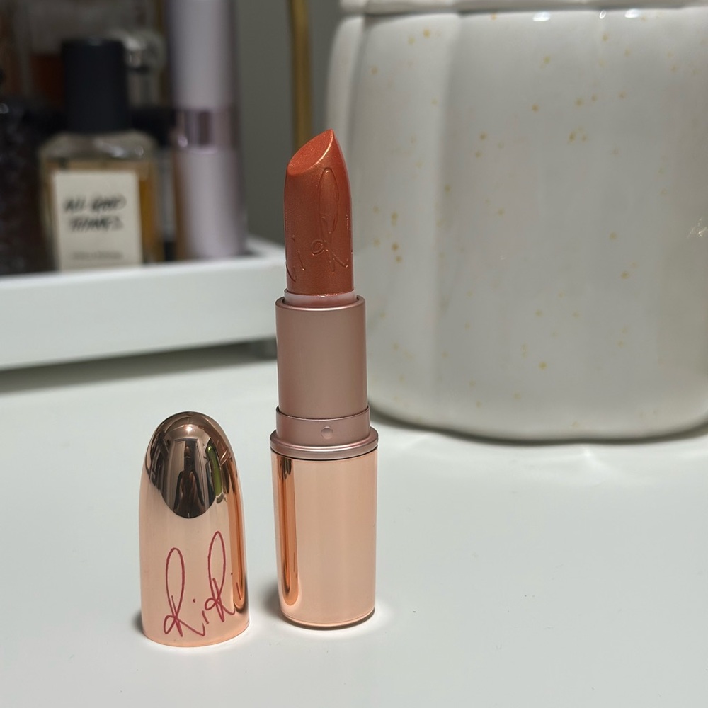 Riri Hearts MAC Collection Lipstick (Rare) - Picture 5 of 5
